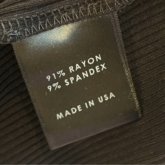 NWT H:ours Sophie Catsuit Asymmetrical One Shoulder Strap Rib Crop Jumpsuit XS - Picture 9 of 9